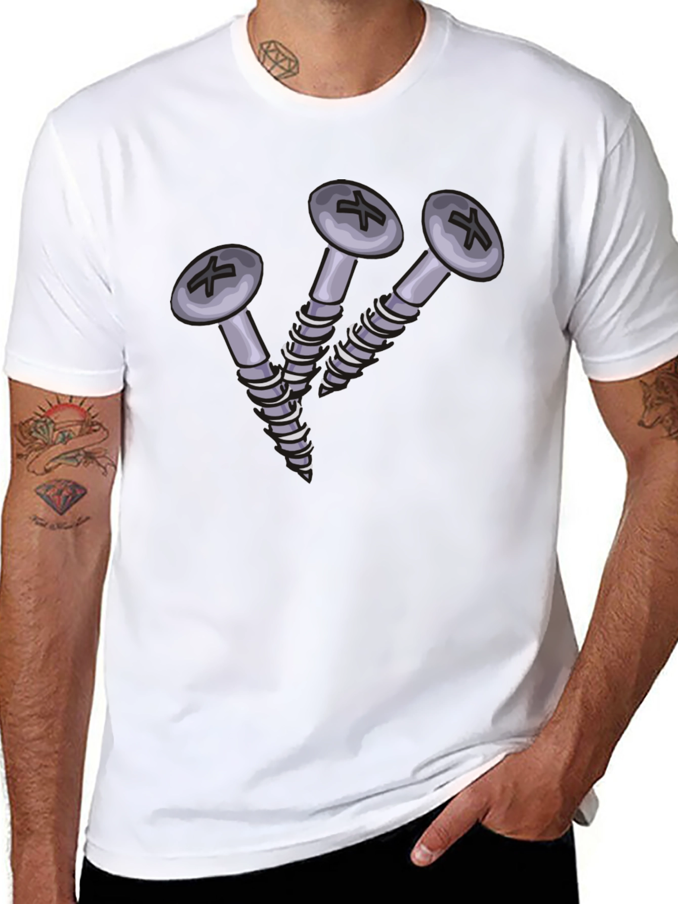 Camiseta Negra con Diseño de Tornillos