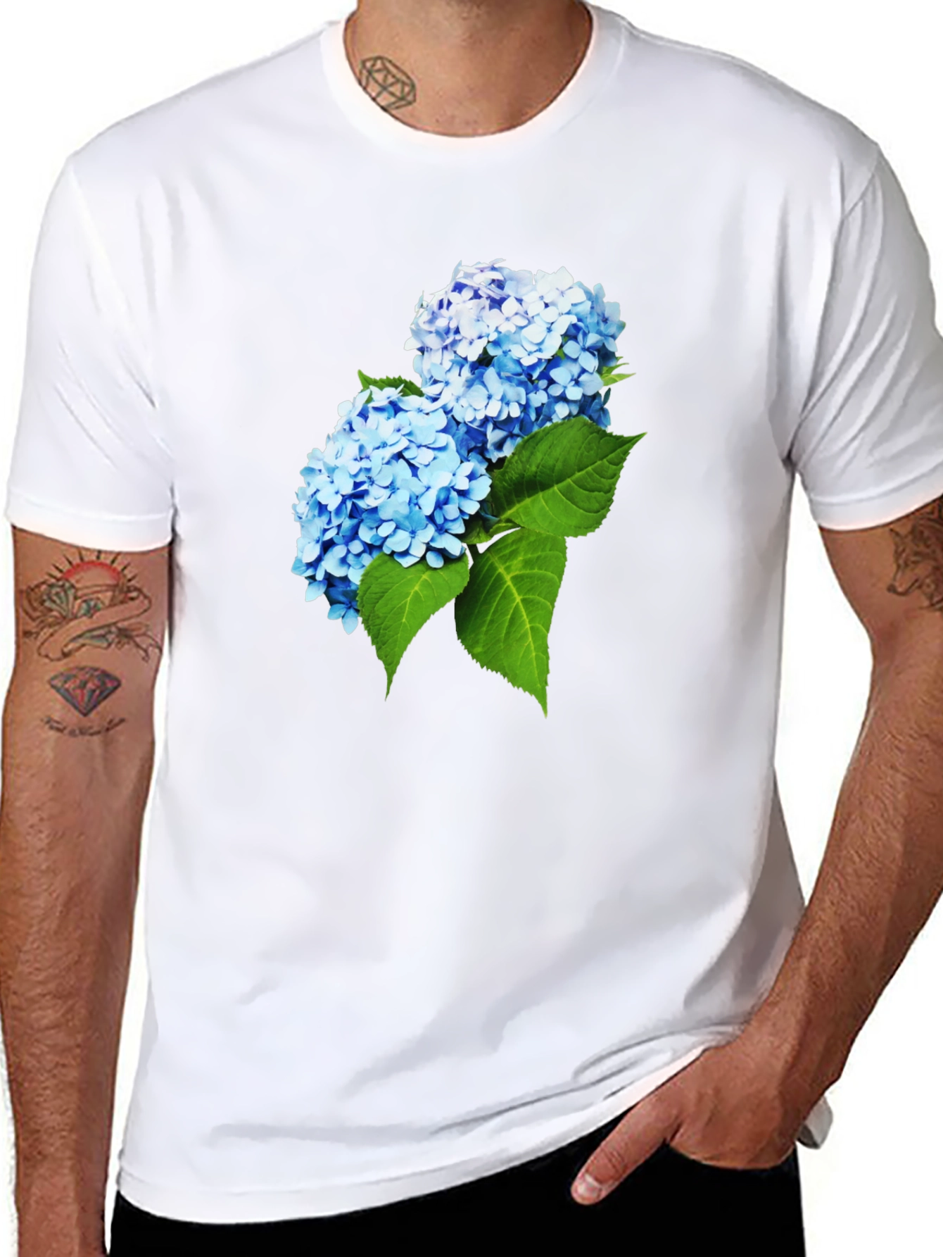 Camiseta Hombre Negra con Hortensias Azules