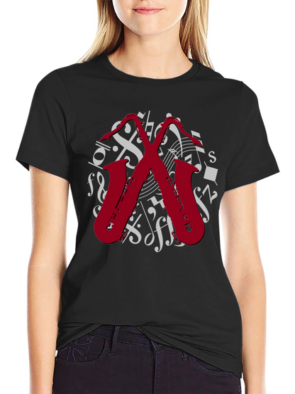 Camiseta Negra con Diseño de Saxofones Musicales