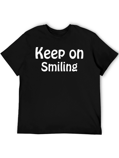 Camiseta Negra: Keep on Smiling