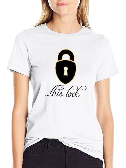 Camiseta Negra con Diseño de Candado para Hombre