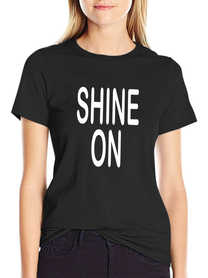 Camiseta Negra Shine On