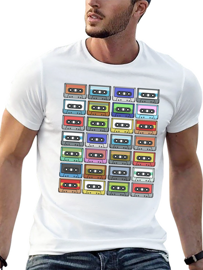 Camiseta Negra con Diseño de Cassettes Retro