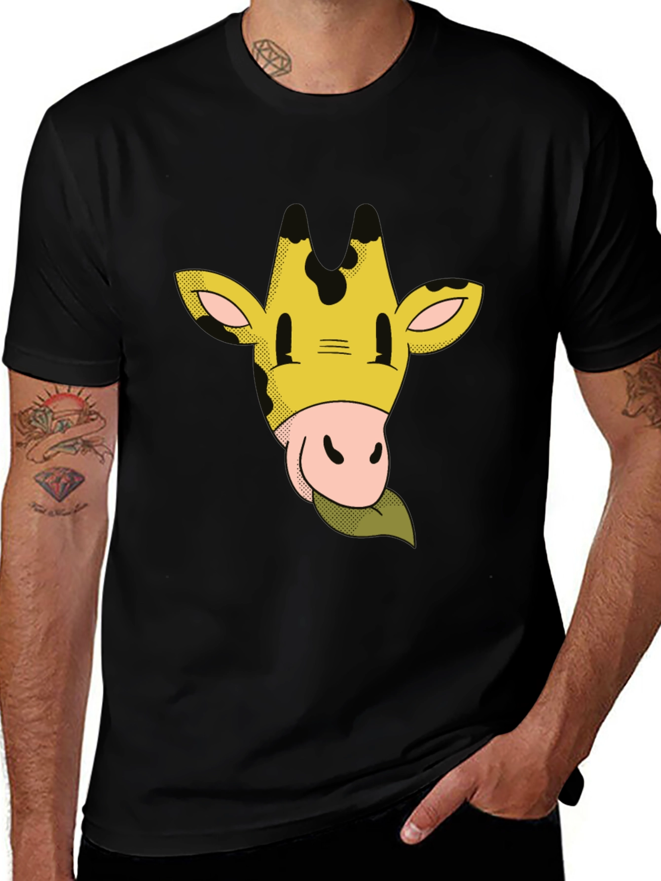 Camiseta Negra con Dibujo de Jirafa