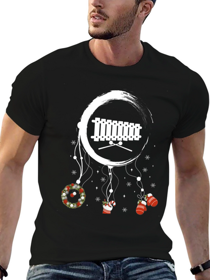 Camiseta Negra Navideña con Xilófono y Adornos Colgantes