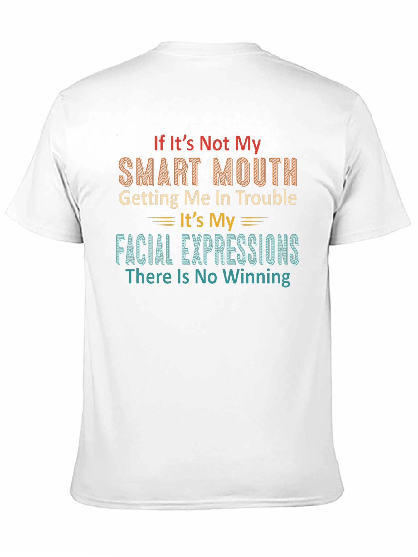 Camiseta Negra: Boca Inteligente y Expresiones Faciales