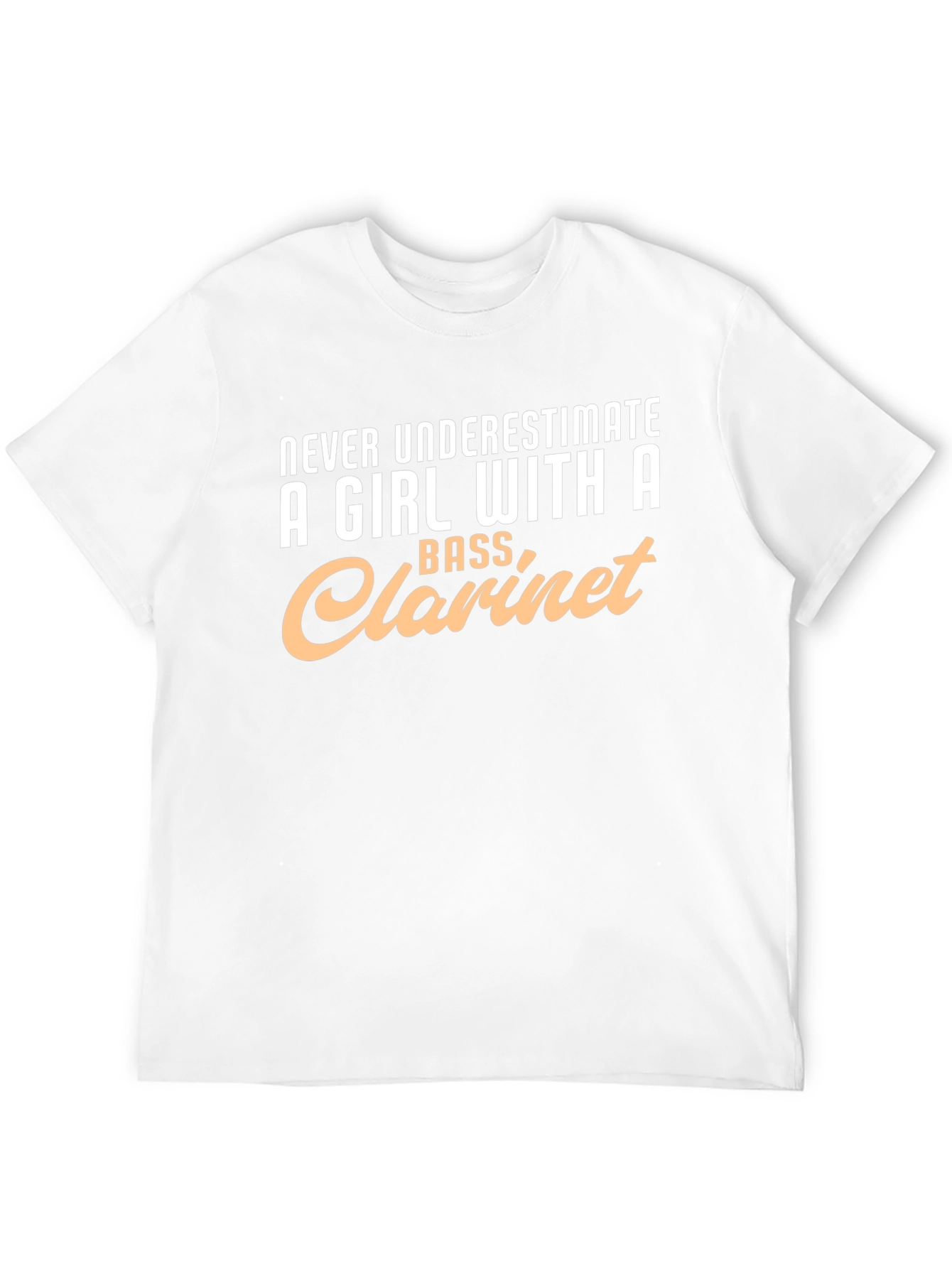 Camiseta Negra: Chica con Clarinete Bajo - ¡No Subestimes!