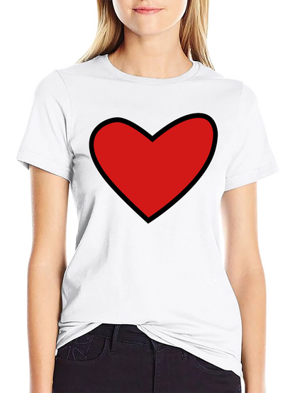 Camiseta Negra con Corazón Rojo