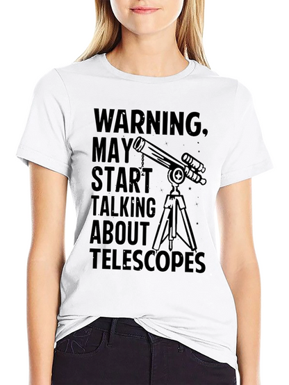 Camiseta Negra con Diseño de Telescopio