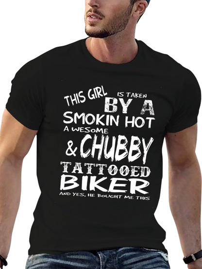 Camiseta Negra: Mi Chica es de un Biker Tatuado