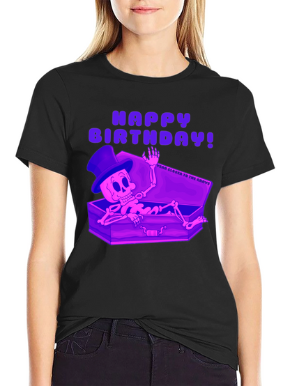 Camiseta Negra Feliz Cumpleaños Esqueleto en Ataúd