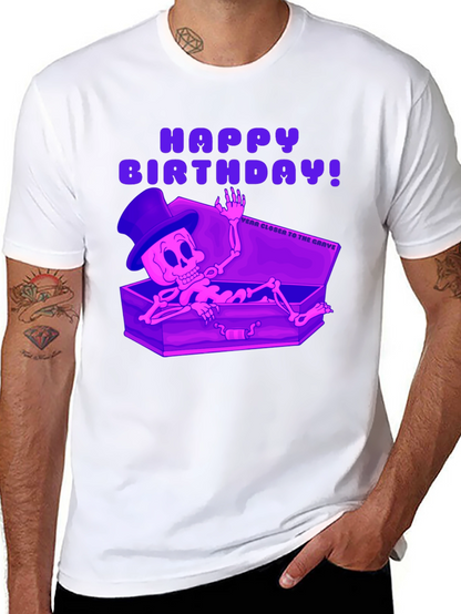 Camiseta Negra Feliz Cumpleaños Esqueleto en Ataúd