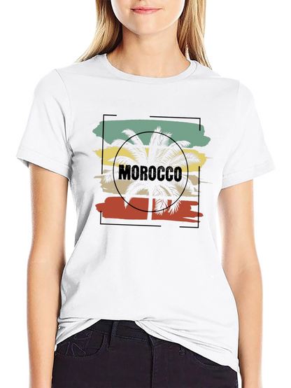 Camiseta Negra con Diseño de Marruecos y Palmera