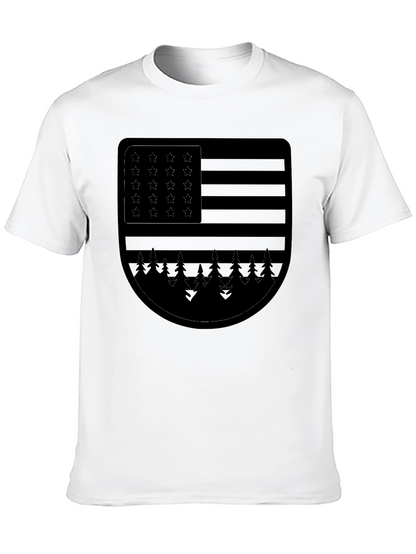 Camiseta Negra con Diseño de Bandera Americana y Bosque