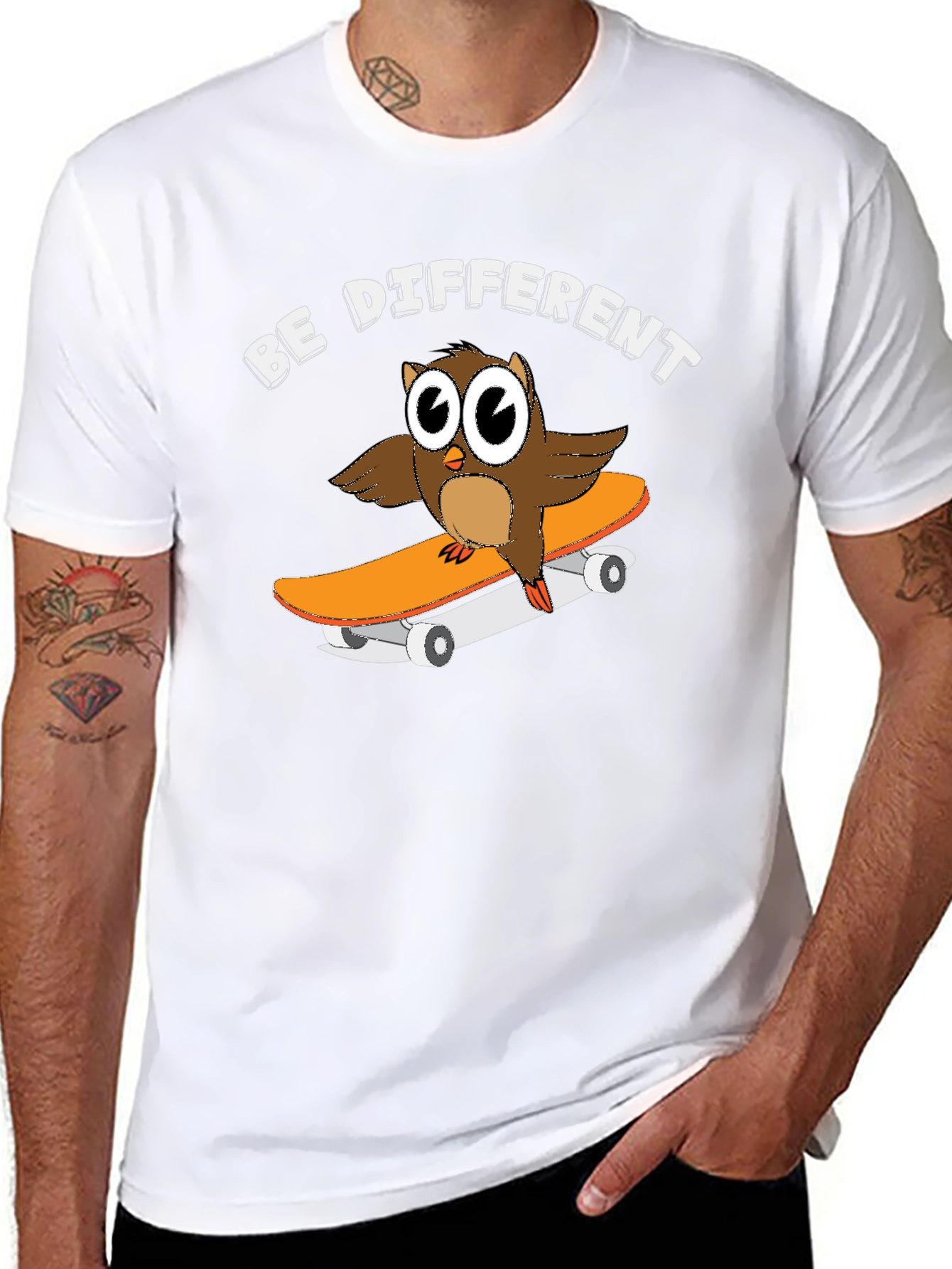 Camiseta Negra con Búho Skater Sé Diferente