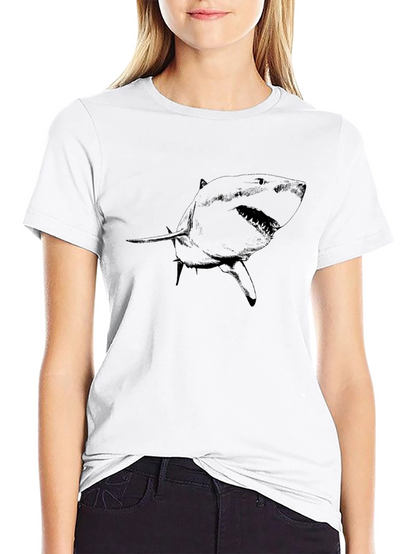 Camiseta Negra con Diseño de Tiburón