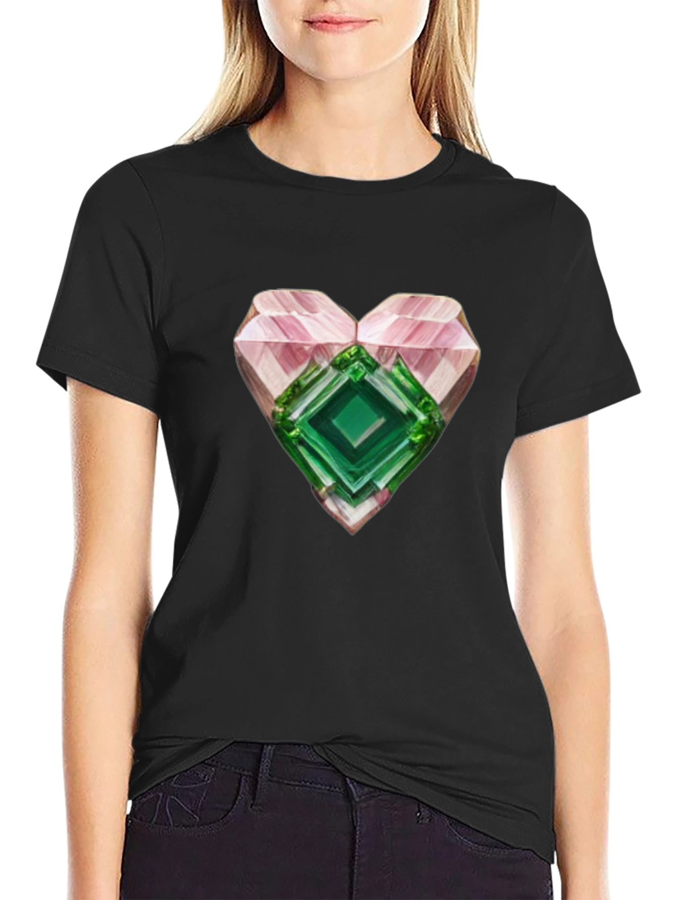 Camiseta Negra con Corazón de Cristal