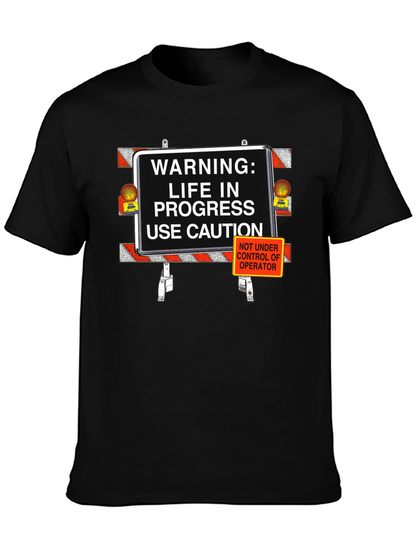 Camiseta Negra: ¡Precaución Vida en Progreso!