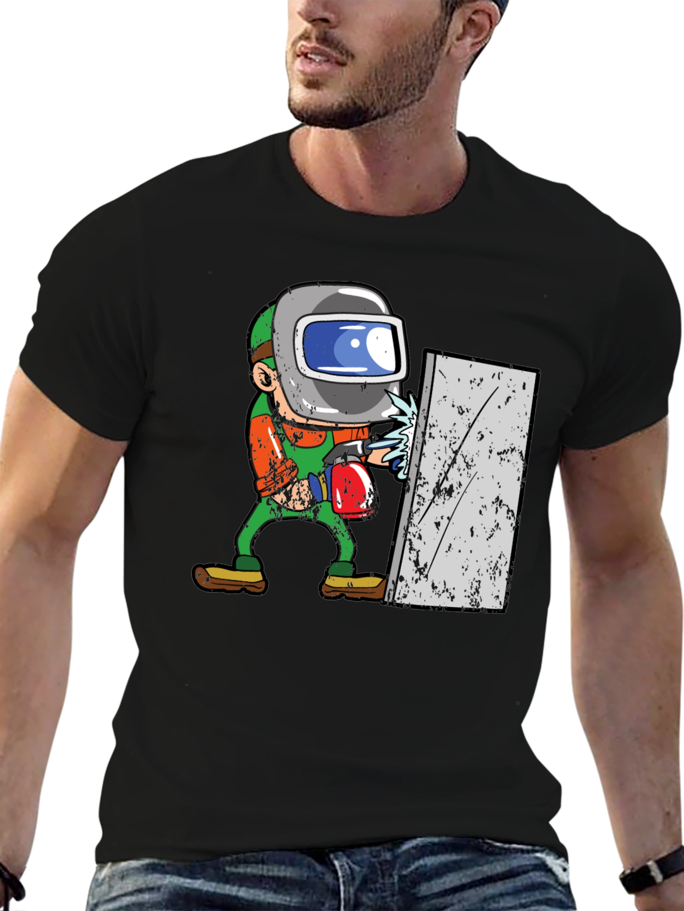 Camiseta Negra con Diseño de Soldador Animado