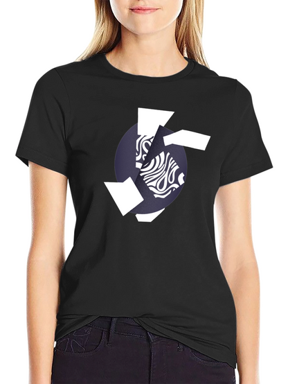 Camiseta Negra Hombre Diseño Abstracto Moderno