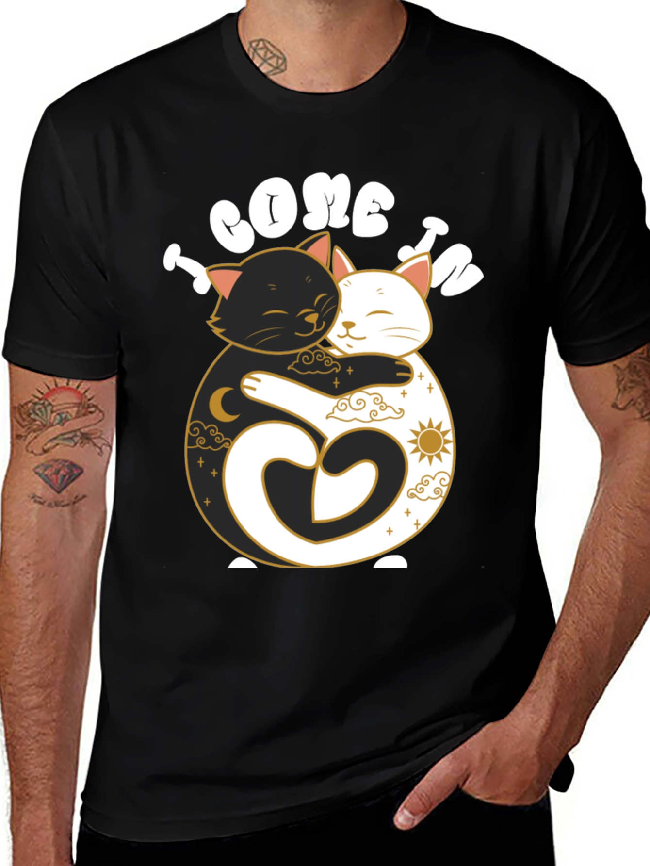 Camiseta Negra Yin Yang Gatos Abrazados