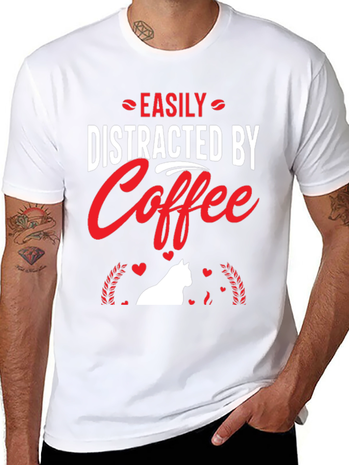 Camiseta Negra: Café y Gato Distraen Fácilmente