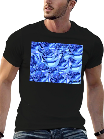 Camiseta Negra con Diseño de Rosas Azules Abstractas