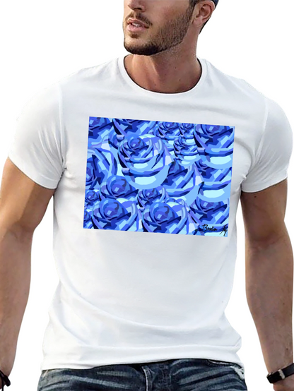 Camiseta Negra con Diseño de Rosas Azules Abstractas