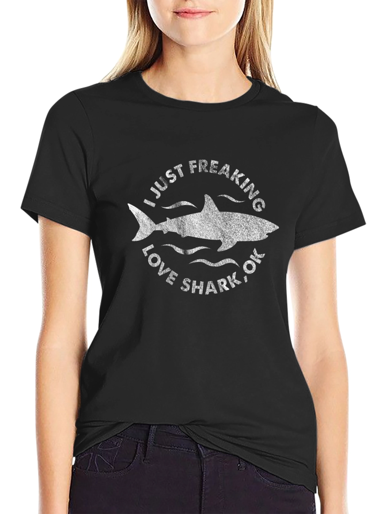 Camiseta Negra: Amo los Tiburones