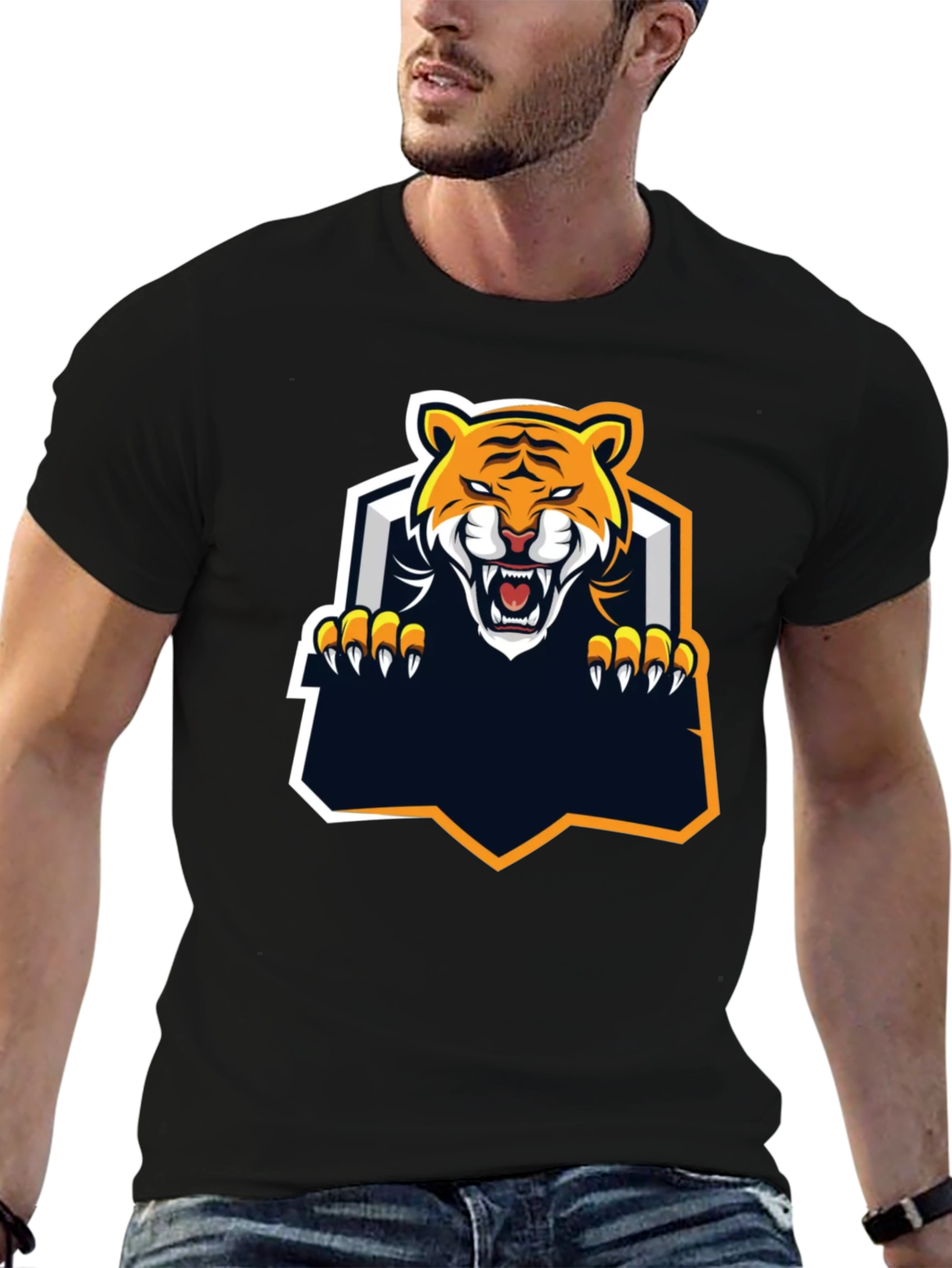 Camiseta Negra con Diseño de Tigre Feroz