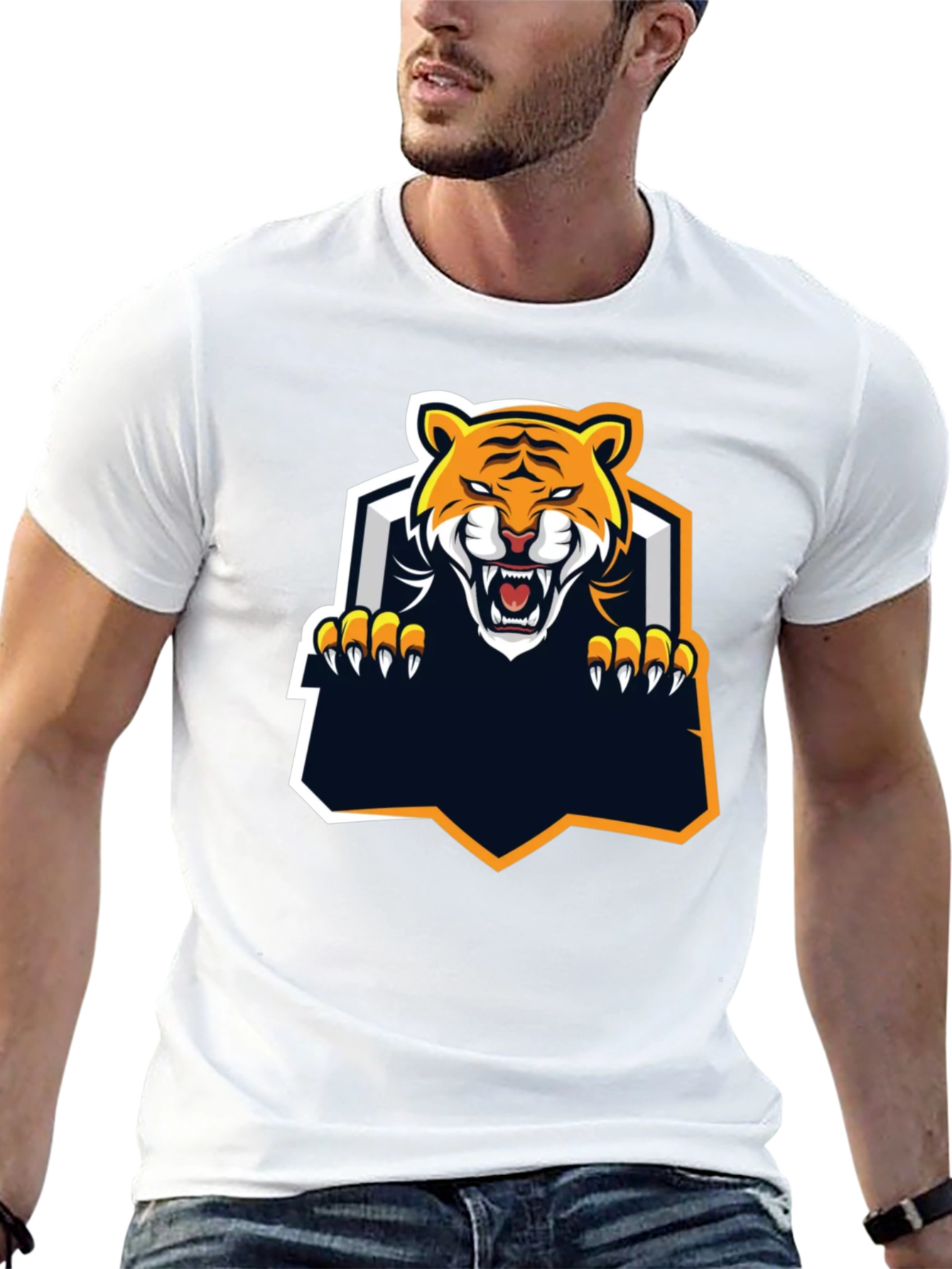 Camiseta Negra con Diseño de Tigre Feroz