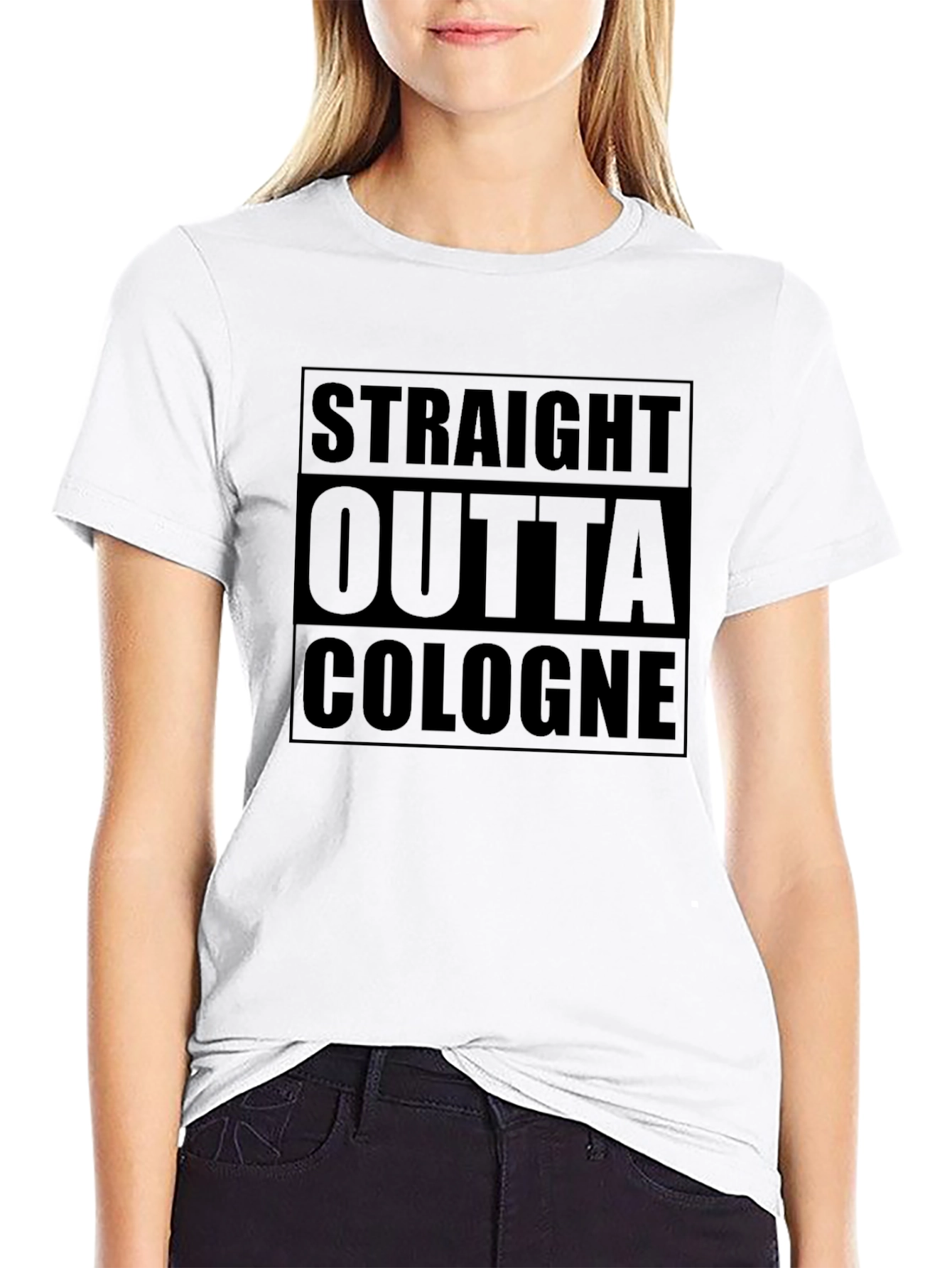 Camiseta Negra Straight Outta Cologne