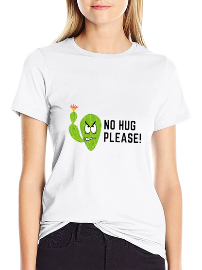 Camiseta Negra: Cáctus Anti-Abrazos - ¡Humor con Estilo!