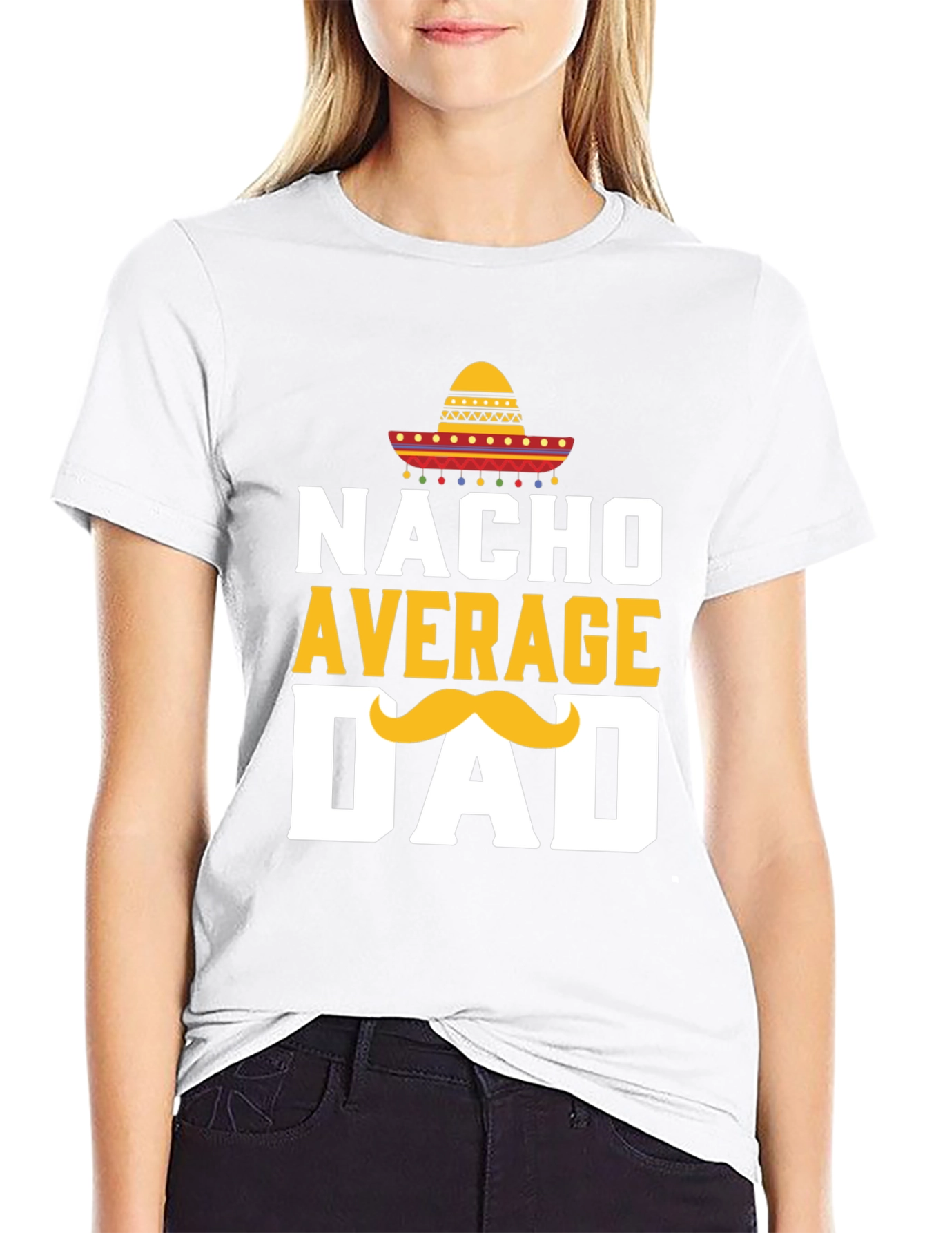 Camiseta Negra: Nacho Promedio Papá con Sombrero