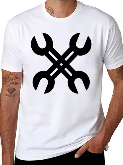 Camiseta Negra con Diseño de Llaves Inglesas Cruzadas