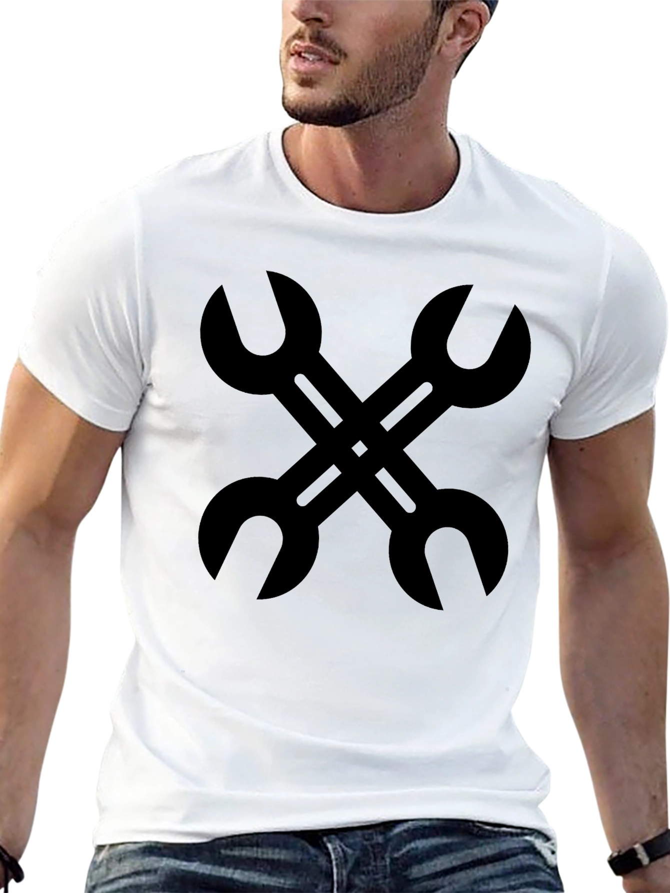 Camiseta Negra con Diseño de Llaves Inglesas Cruzadas
