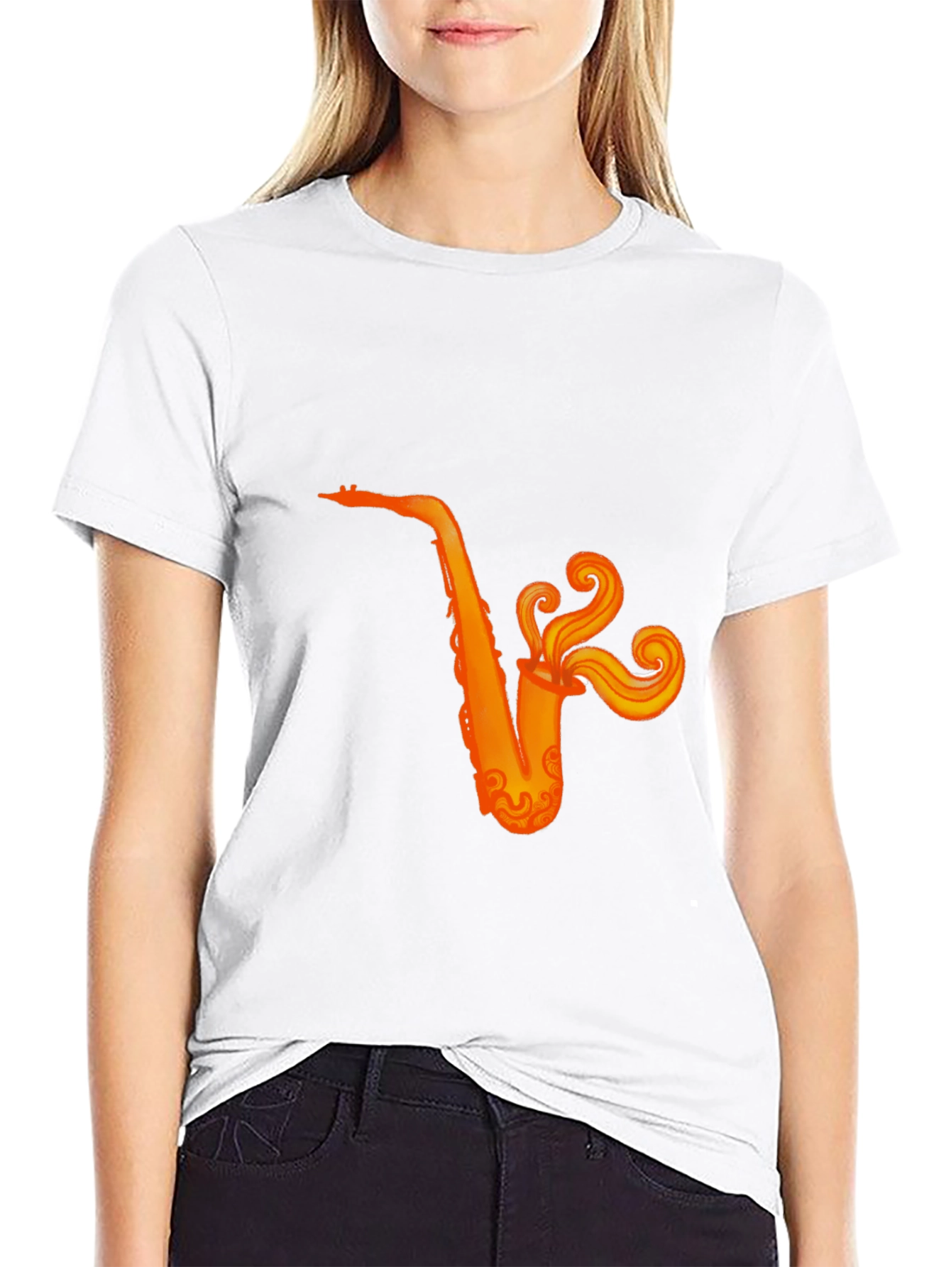 Camiseta Negra con Diseño de Saxofón Naranja