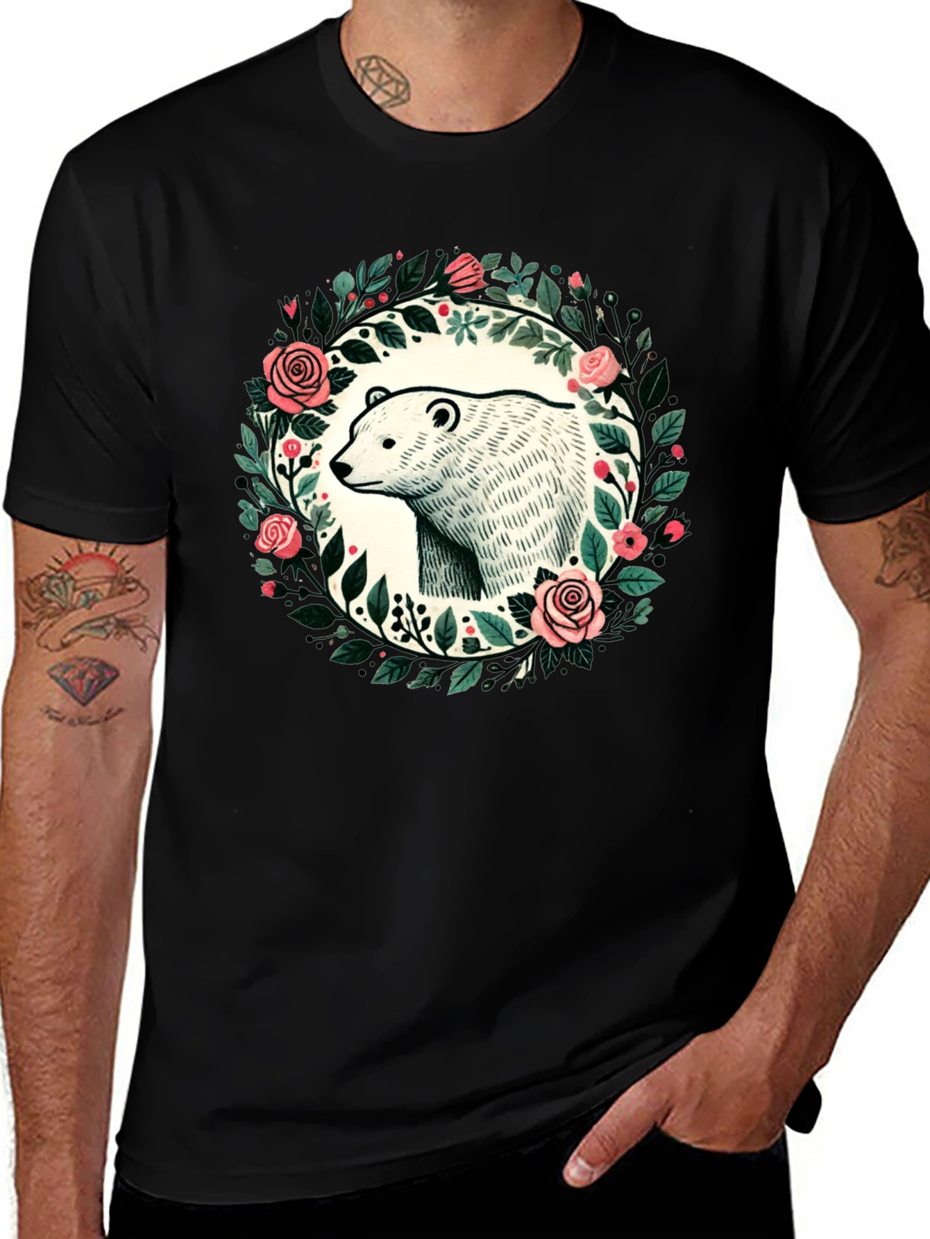 Camiseta Negra con Diseño de Oso y Flores
