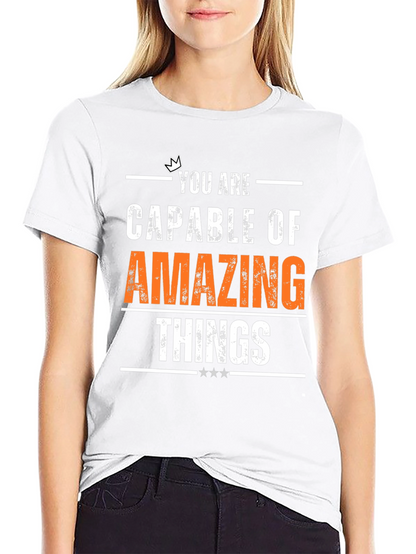 Camiseta Negra Motivacional Cosas Asombrosas