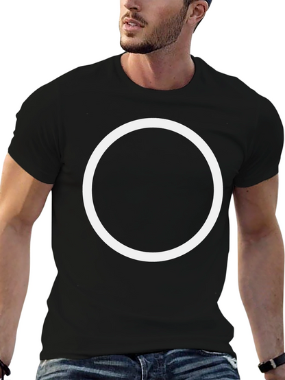 Camiseta Hombre Negra con Círculo Blanco Estilo Casual
