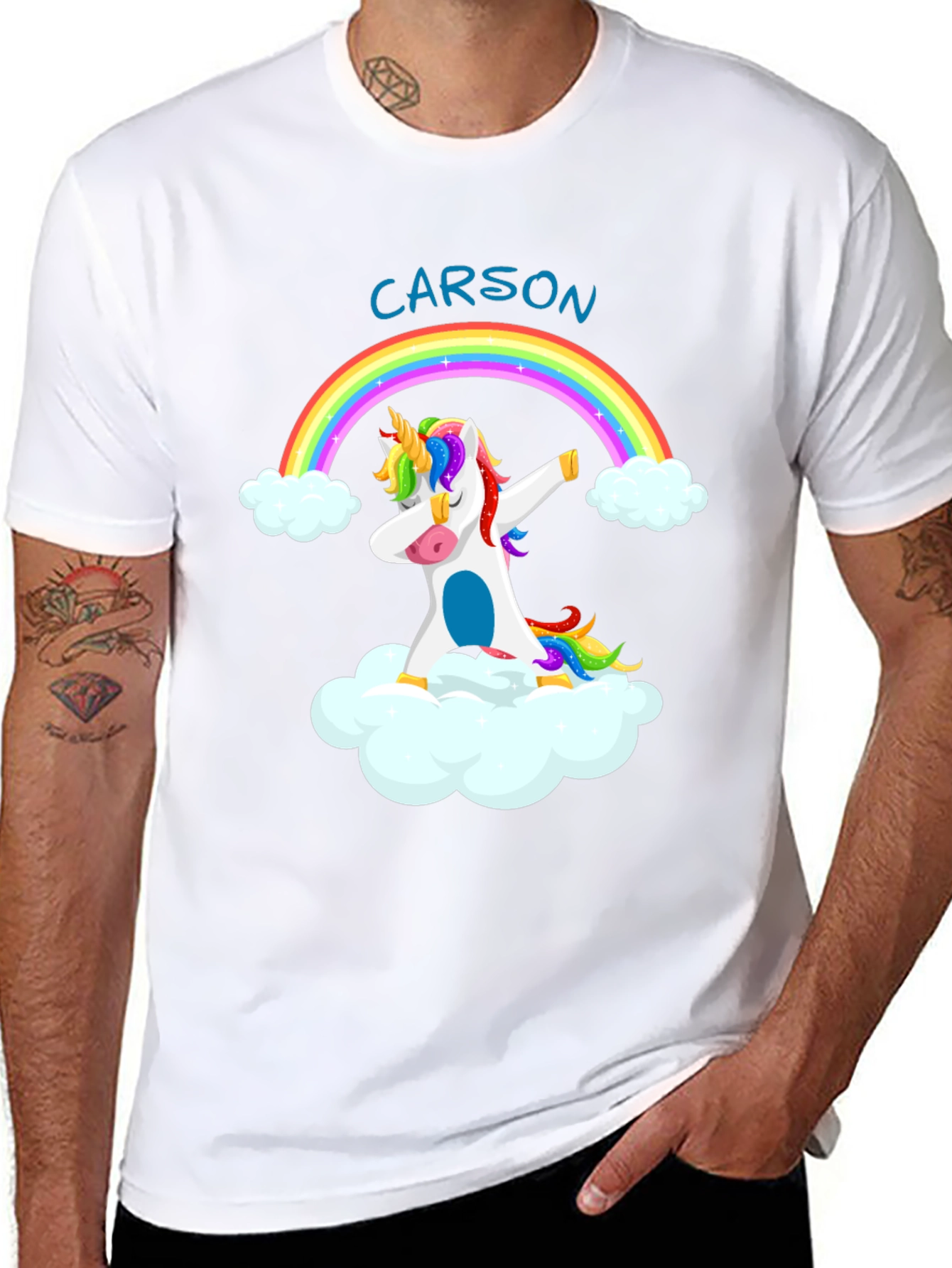 Camiseta Negra Unicornio Arcoíris Personalizada