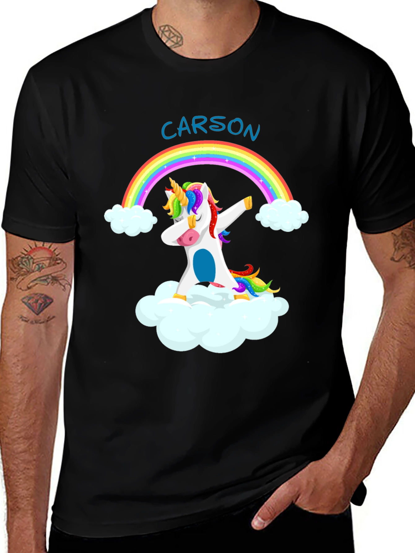 Camiseta Negra Unicornio Arcoíris Personalizada