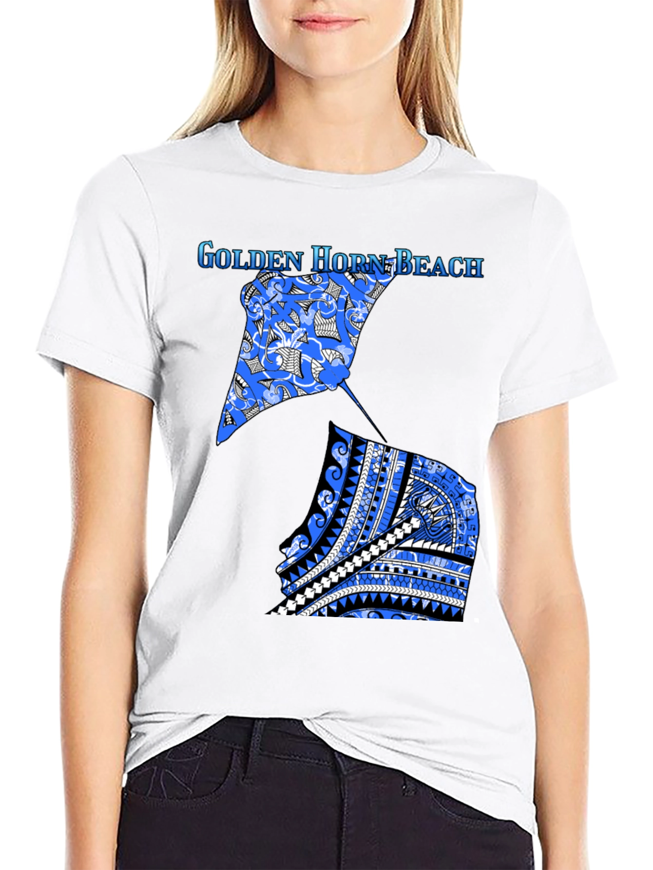Camiseta Negra Playa Golden Horn con Diseño Único