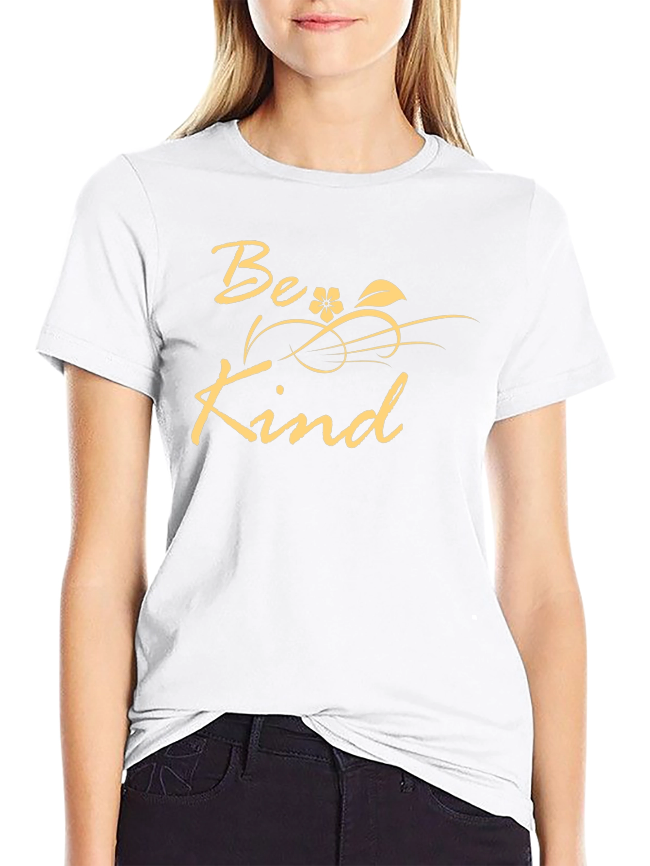 Camiseta Negra Be Kind - Diseño Floral