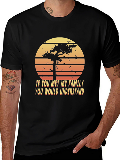 Camiseta Negra: Árbol al Atardecer y Frase Familiar