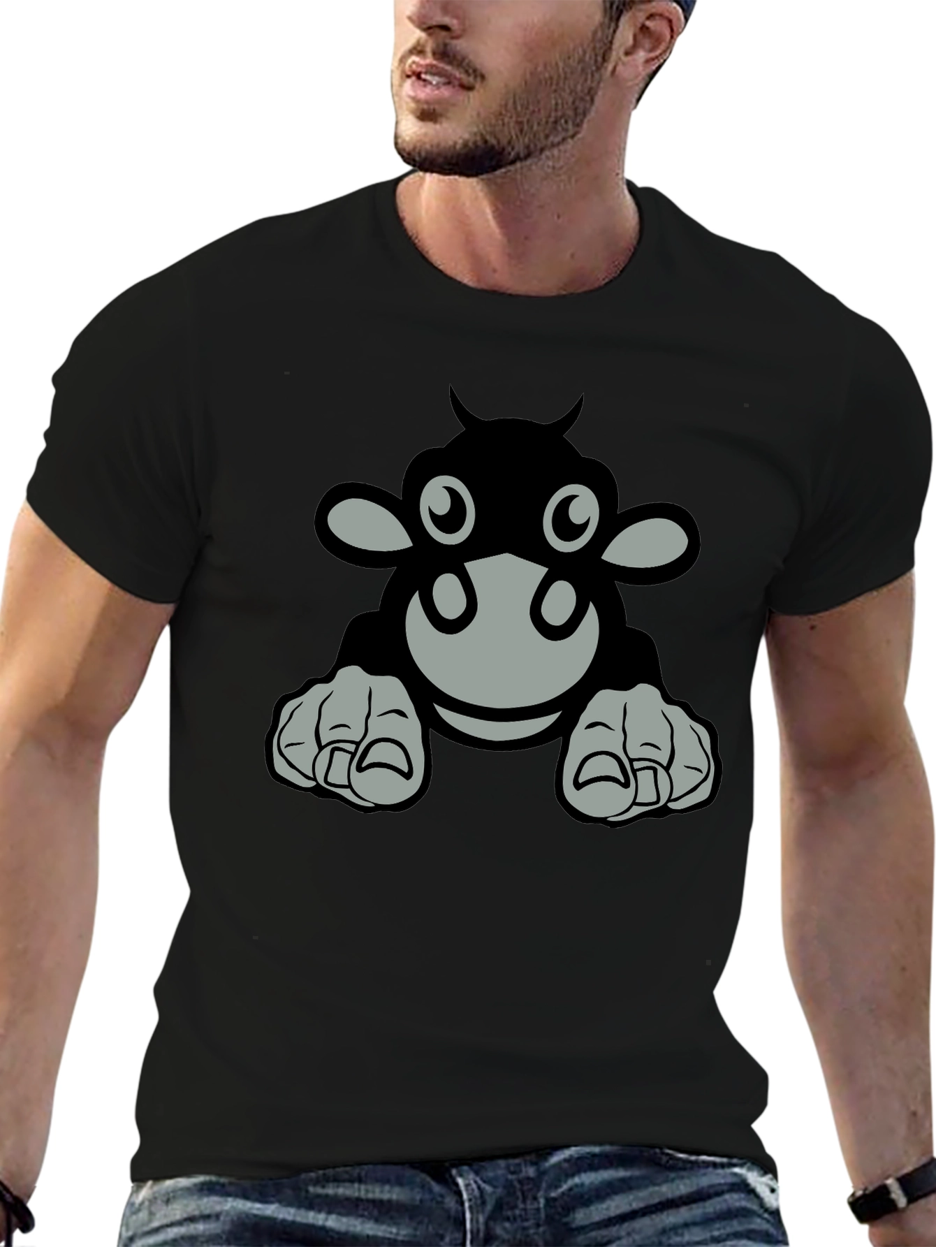 Camiseta Negra con Diseño de Vaca Animada