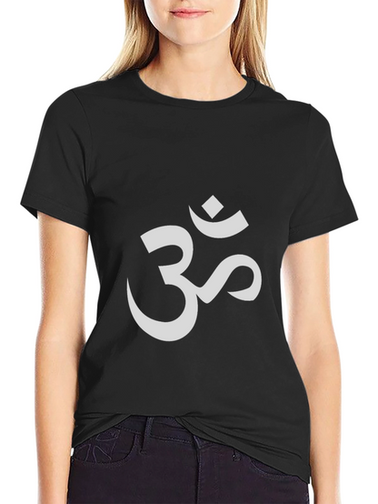 Camiseta Negra Om - Estilo y Espiritualidad