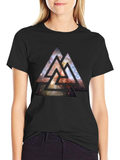 Camiseta Hombre Negra Diseño Triángulos Cósmicos
