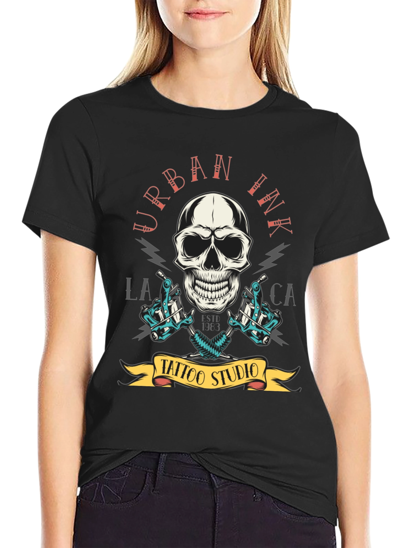 Camiseta Negra Urbana Ink Tattoo Studio Cráneo