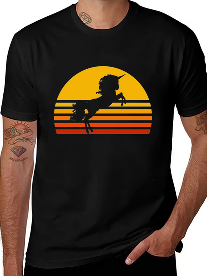 Camiseta Negra Unicornio Atardecer Retro
